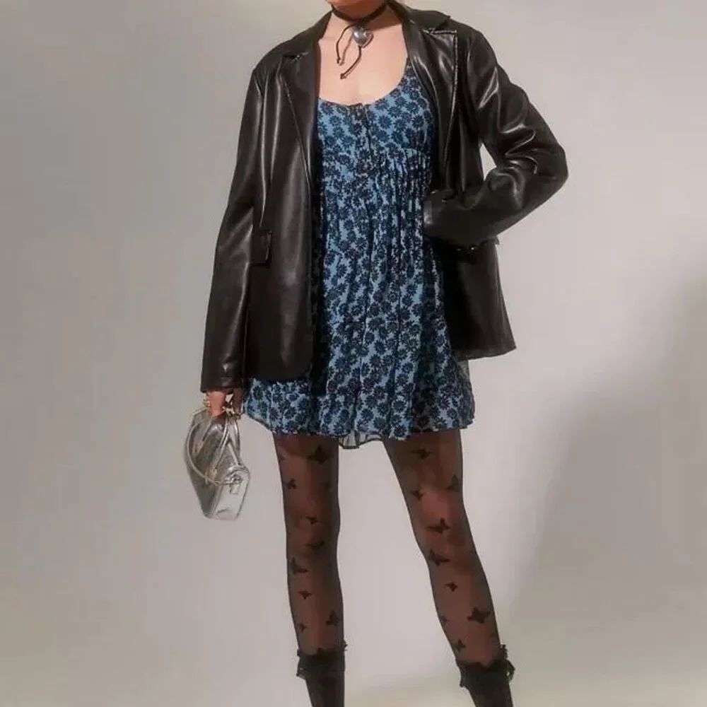 ✨Urban Outfitters Blue & Black Floral Lace-Up Back Babydoll Mini Sz Large Dress✨